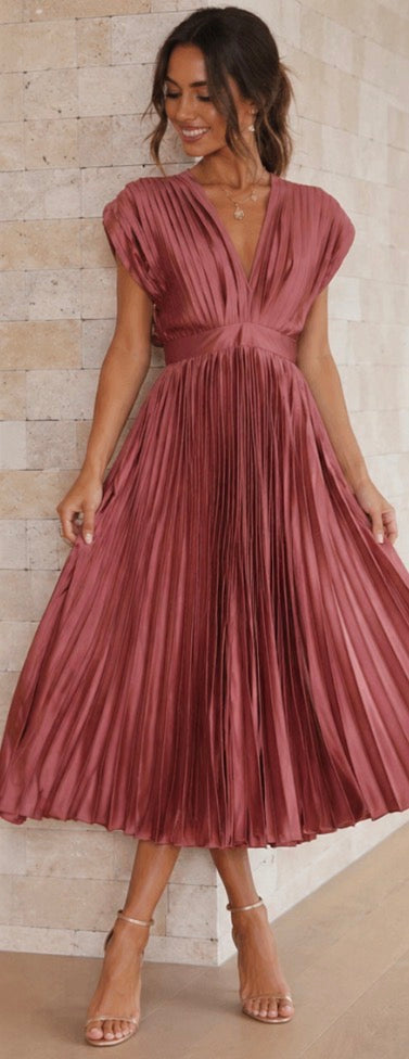 Philippa – Pleated Midi Dress