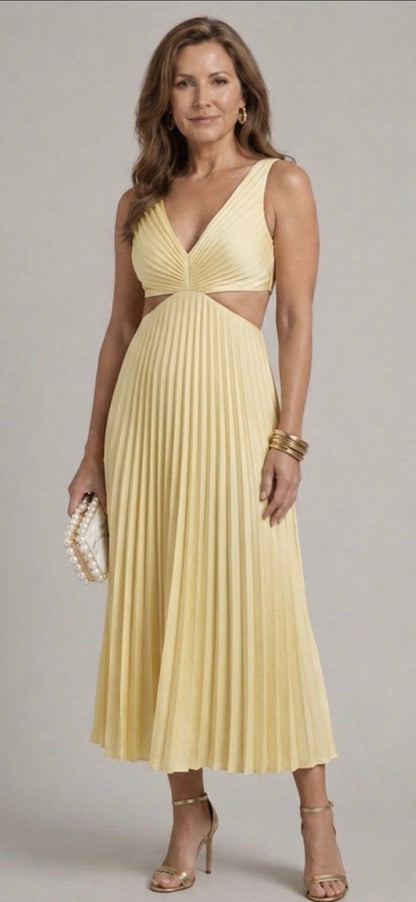 Adriana – Twist Front Dress