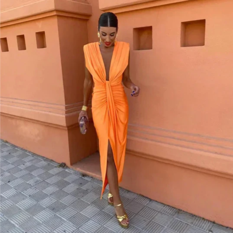 Genevieve – Elegant Pleated Dress