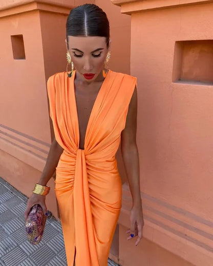 Genevieve – Elegant Pleated Dress