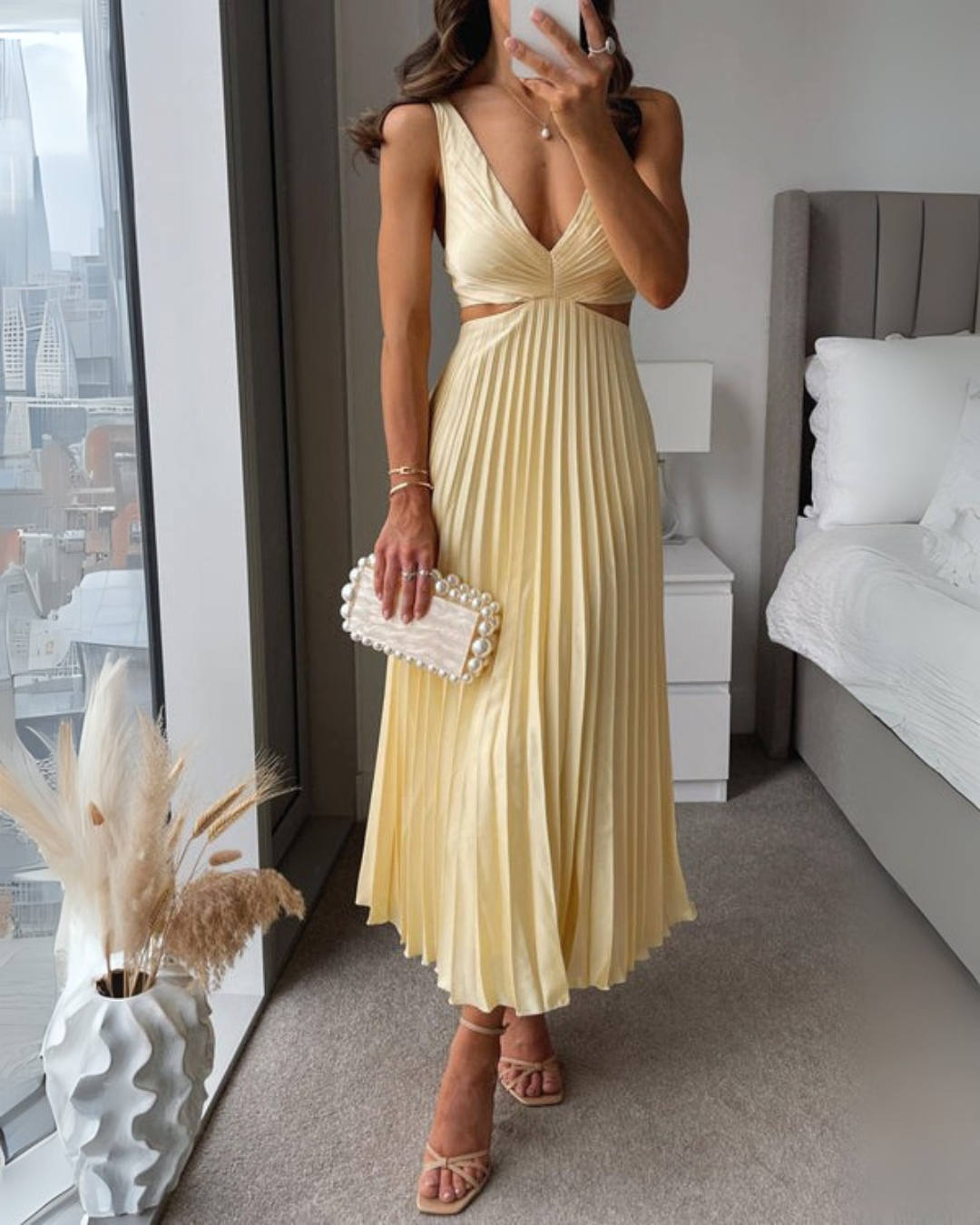 Adriana – Twist Front Dress