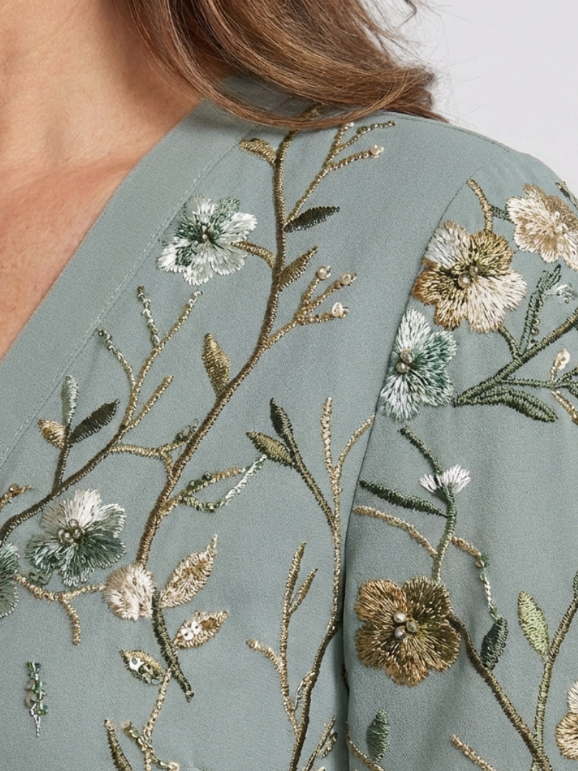 Lucia – Floral V-Neck Short Sleeve Maxi Dress