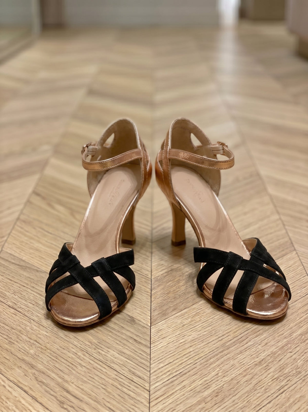 Danariah | Comfort Heels – Black